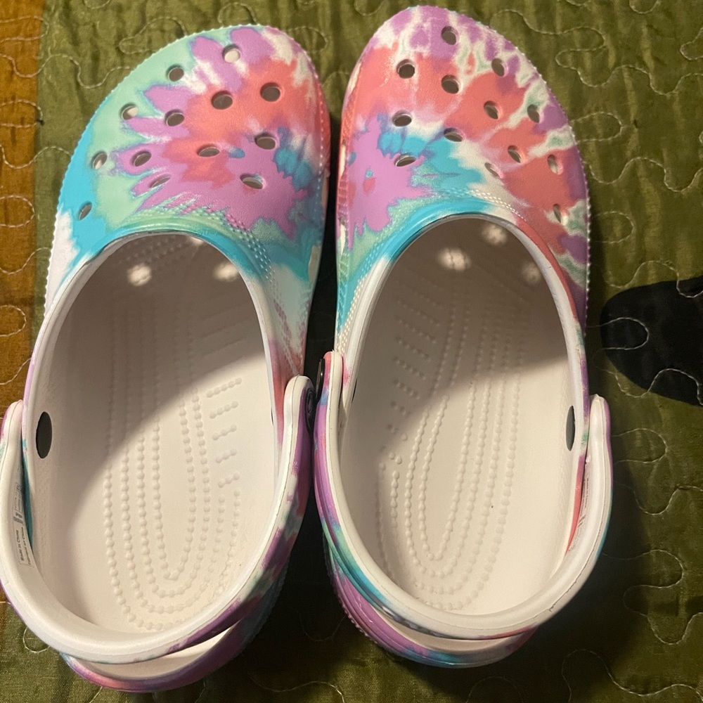 Crocs